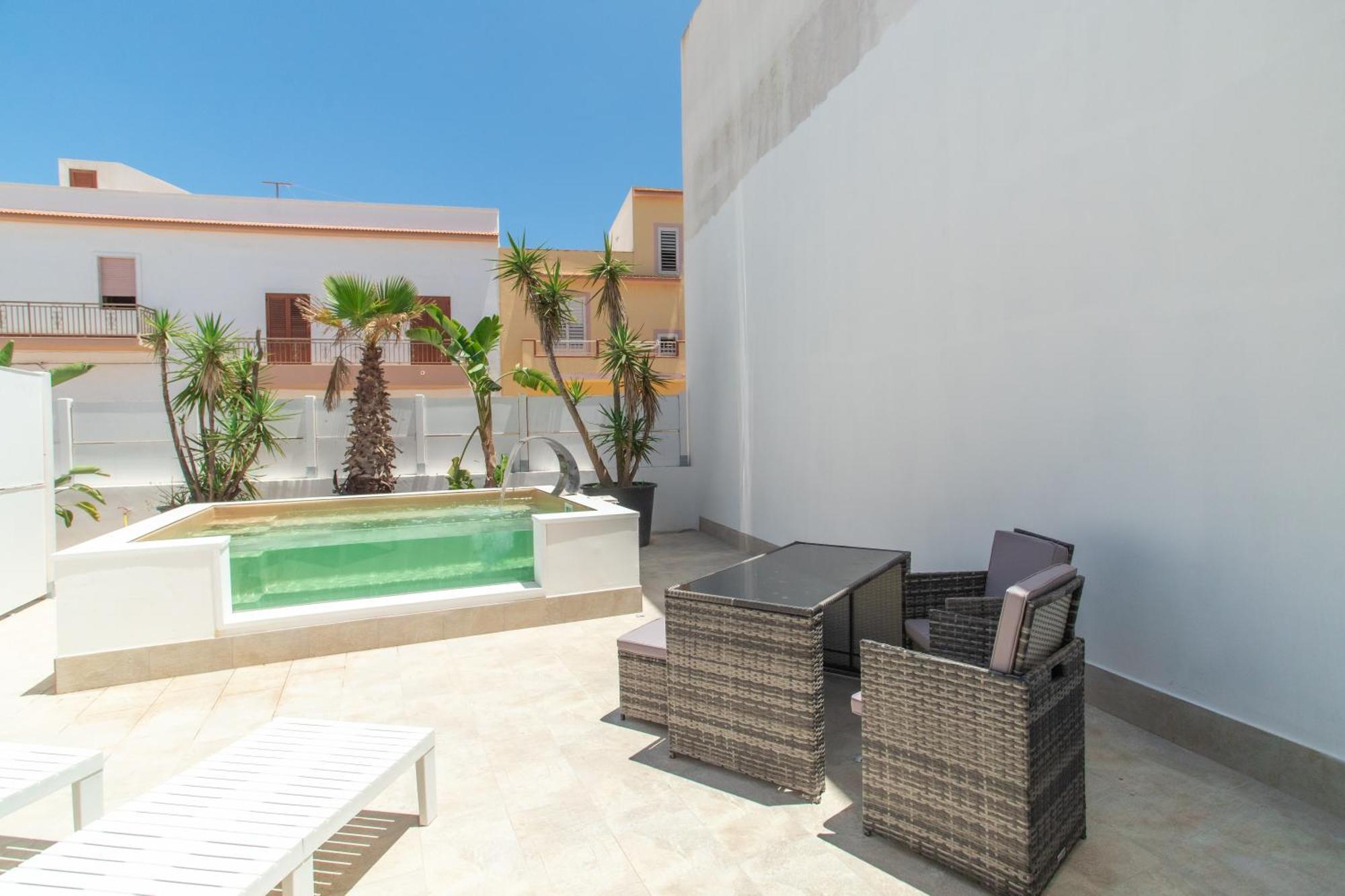 Le Grotte Hotel Lampedusa Exterior foto